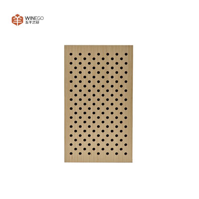 Chiếc bảng âm thanh đục được hoàn thiện với phong cách cho trang trí âm thanh khách sạn sang trọng